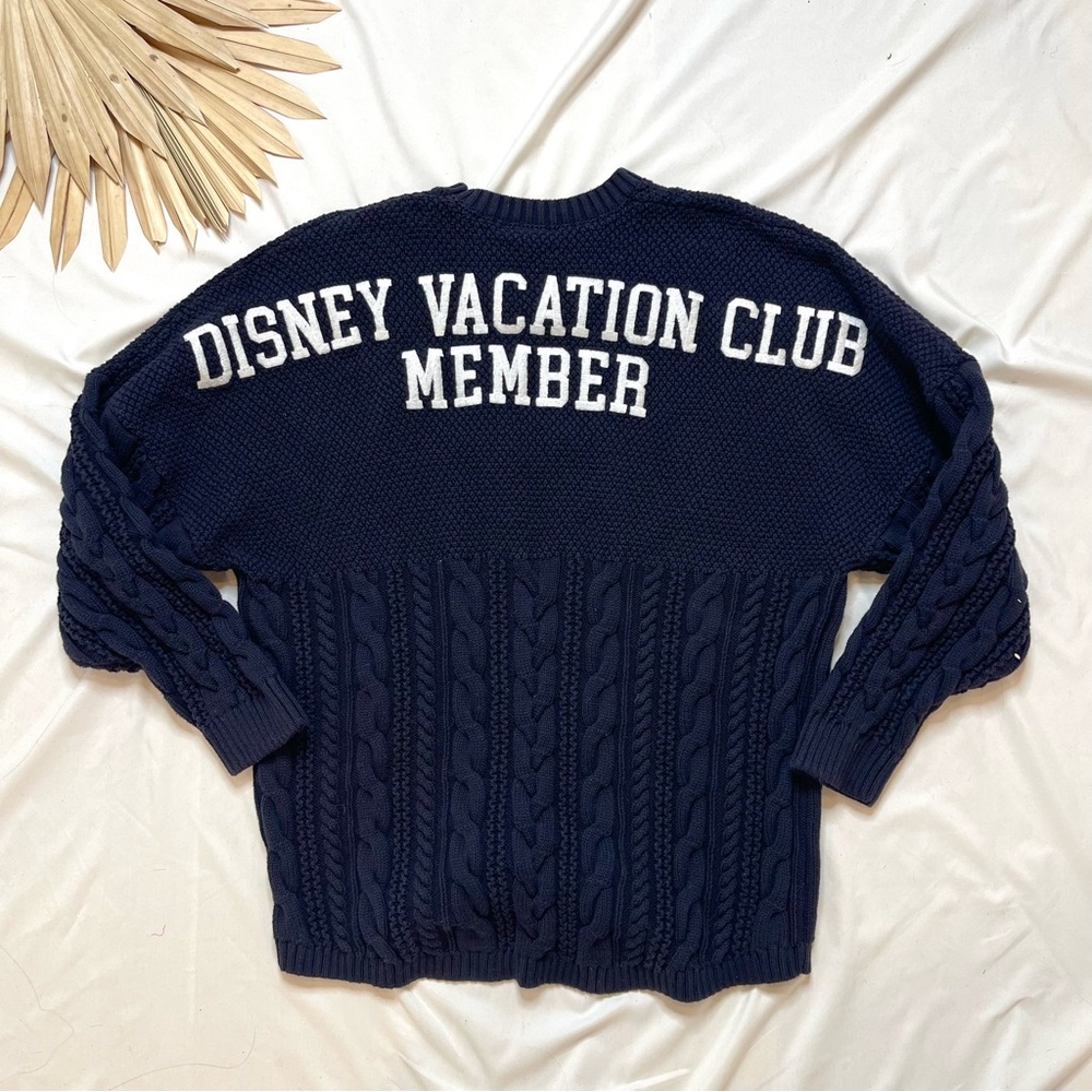 Disney Vaction Club Member Navy Blue Cable Knit Spirit Jersey Sweater Size Large